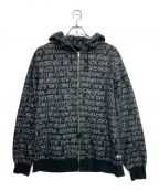 stussyステューシー）の古着「ワールドツアー総柄パーカー」｜ブラック