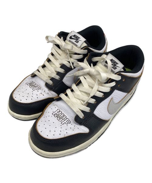 NIKE SB（ナイキエスビー）NIKE SB (ナイキエスビー) HUF (ハフ) Dunk Low NYC ブラック×ホワイト サイズ:26.5の古着・服飾アイテム