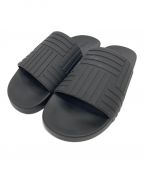 BOTTEGA VENETAボッテガベネタ）の古着「SLIDER SANDAL」｜ブラック