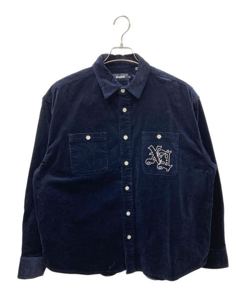 X-LARGE（エクストララージ）X-LARGE (エクストララージ) OLD ENGILISH LOGO CORDUROY SHIRT コーデュロイシャツ ネイビー サイズ:Mの古着・服飾アイテム