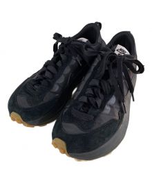 NIKE×sacai（ナイキ×サカイ）の古着「VaporWaffle "Black Gum" ローカットスニーカー」｜ブラック