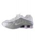 NIKE (ナイキ) W SHOX R4 WHITE/BARELY GRAPE-MTLC PLATINUM ローカットスニーカー ホワイト サイズ:29：14000円