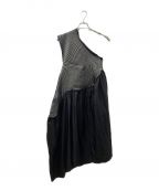 ISSEY MIYAKEイッセイミヤケ）の古着「Black Winding Solid Midi Dress」｜ブラック