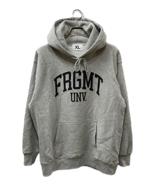 FRAGMENT DESIGN（フラグメントデザイン）FRAGMENT DESIGN (フラグメントデザイン) FRAGMENT UNIVERSITY / FRGMT UNV SWEAT HOODIE E グレー サイズ:XLの古着・服飾アイテム