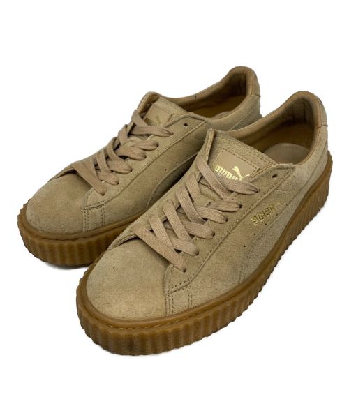 Fenty PUMA by Rihanna（フェンティ プーマ バイ リアーナ）Fenty PUMA by Rihanna (フェンティ プーマ バイ リアーナ) SUEDE CREEPER ベージュ サイズ:UK6.5の古着・服飾アイテム