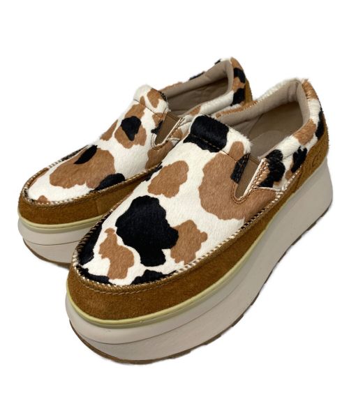 UGG（アグ）UGG (アグ) MARIN SLIP ON COW PRINT ベージュ サイズ:UK5.5の古着・服飾アイテム