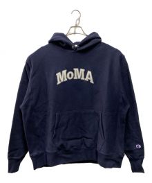 Champion REVERSE WEAVE×MoMA（チャンピオンリバースウィーブ×モマ）の古着「プルオーバーパーカー」｜ネイビー