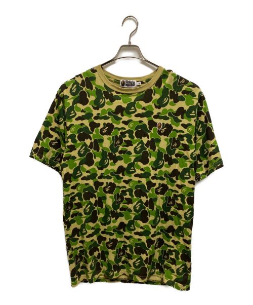 A BATHING APE（アベイシングエイプ）A BATHING APE (アベイシングエイプ) ABC Camo Ape Head One Point T-Shirt ベージュ サイズ:XLの古着・服飾アイテム