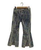 ISSEY MIYAKEイッセイミヤケ）の古着「Rose Embossed Paneled Flared Denim Pants」｜インディゴ