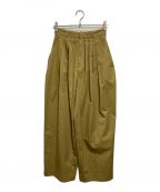 TODAYFULトゥデイフル）の古着「Tuck Tapered Trousers」｜ブラウン