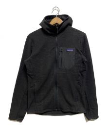 Patagonia（パタゴニア）の古着「R1エア・フルジップ・フーディ」｜ブラック