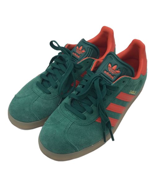 adidas（アディダス）adidas (アディダス) スニーカー グリーン×オレンジ サイズ:US7/UK6 1/2/EUR40/25cmの古着・服飾アイテム