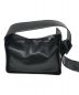 AMERI (アメリ) ENAMEL WIDE SHOULDER SQUARE BAG ブラック：9000円