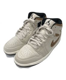 NIKE（ナイキ）の古着「Air Jordan 1 Mid SE」｜ベージュ