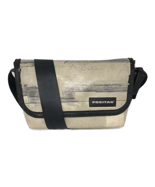 FREITAG（フライターグ）FREITAG (フライターグ) メッセンジャーバッグ FREITAG フライターグ F41 HAWAII FIVE‑O F41 HAWAII FIVE-O MESSENGER BAG XS アイボリーの古着・服飾アイテム