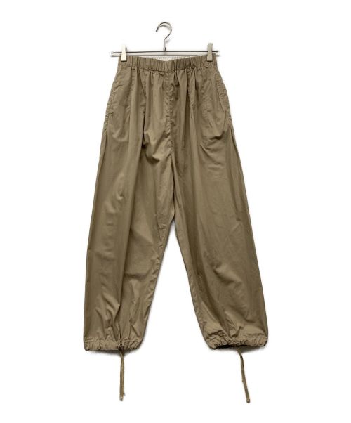 FWk Engineered Garments（エフダブリューケーエンジニアードガーメンツ）FWK Engineered Garments BALLOON PANT HIGH COUNT TWILL FWK Engineered Garments エフダブリューケーエンジニアードガーメンツ  バルーンパンツ ベージュの古着・服飾アイテム