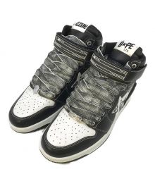 A BATHING APE×Izzue（アベイシングエイプ×イズー）の古着「BAPE STA MI/ハイカット/コラボ/izzue」｜ブラック×ホワイト