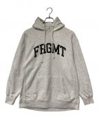 FRAGMENT DESIGNフラグメントデザイン）の古着「FRAGMENT UNIVERSITY SWEAT HOODIE/裏起毛ロゴプリントパーカー/FRGMT-S4/FRAGMENT DESIGN/フラグメントデザイン/Made in JAPAN」｜グレー