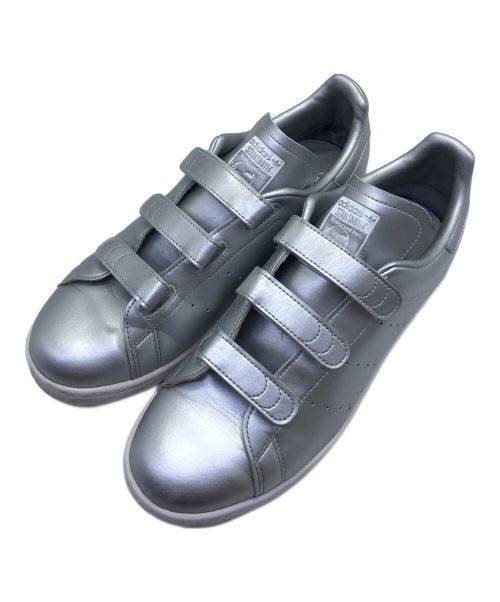 adidas（アディダス）adidas (アディダス) URBAN RESEARCH (アーバンリサーチ) 別注 STAN SMITH ローカットスニーカー  シルバー サイズ:US10 1/2//UK10/JP28.5/CHN27.5の古着・服飾アイテム