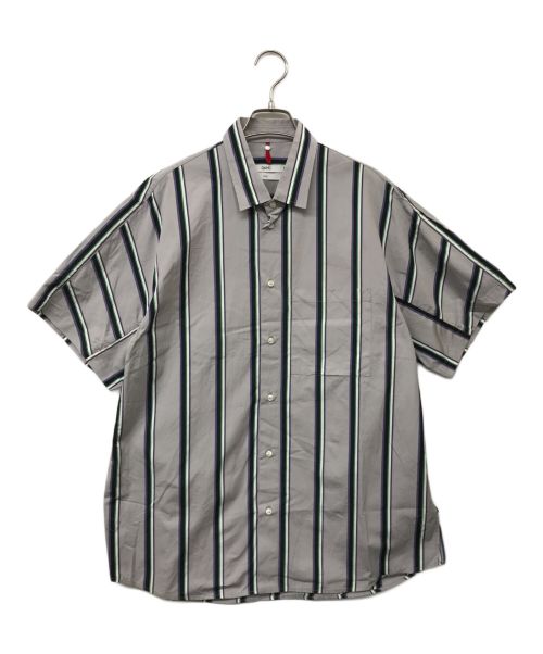 OAMC（オーエーエムシー）OAMC (オーエーエムシー) short sleeve striped shirt グレー サイズ:Mの古着・服飾アイテム