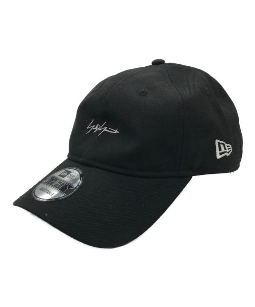 New Era（ニューエラ）New Era (ニューエラ) Yohji Yamamoto pour homme (ヨウジヤマモト プールオム) ロゴ6パネルキャップ ブラックの古着・服飾アイテム