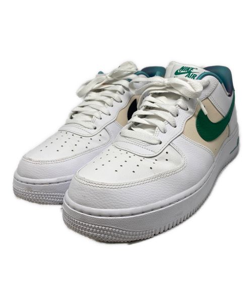 NIKE（ナイキ）NIKE (ナイキ) Air Force 1 Low ’07 LV8 EMB エアフォースワン ローカットスニーカー ホワイト サイズ:27の古着・服飾アイテム