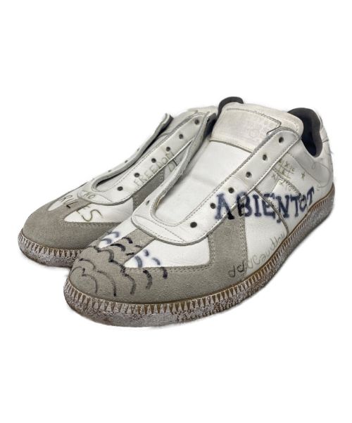 Maison Margiela（メゾンマルジェラ）Maison Margiela (メゾンマルジェラ) GRAFFITI LEATHER SNEAKER 落書きジャーマントレーナー スリッポンモデル  ホワイト サイズ:40の古着・服飾アイテム