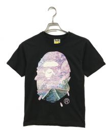 A BATHING APE（アベイシングエイプ）の古着「Sakura Photo Ape Head Tee プリントTシャツ」｜ブラック