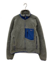 Patagonia（パタゴニア）の古着「クラシックレトロX」｜グレー