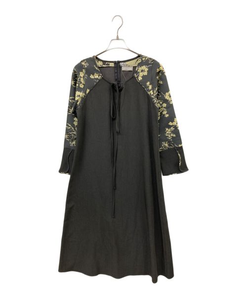 MARTE（マルテ）MARTE (マルテ) Cross Neck JQ Sleeve Dress グレー サイズ:FREE 未使用品の古着・服飾アイテム