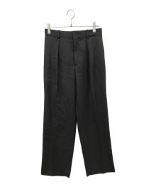 MARKAWARE（マーカウェア）の古着「ONE TUCK TAPERED TROUSERS」｜グレー