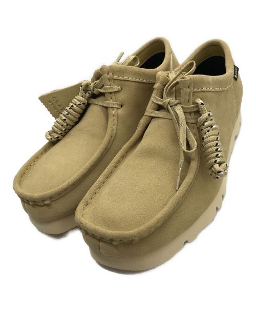 CLARKS（クラークス）CLARKS (クラークス) Wallabee GTX ベージュ サイズ:41 1/2の古着・服飾アイテム