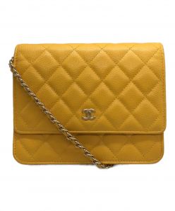 CHANEL（シャネル）の古着「マトラッセチェーンショルダーウォレット/キャビアスキン/A84310」