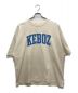 KEBOZ（ケボズ）の古着「ロゴTシャツ」｜ベージュ