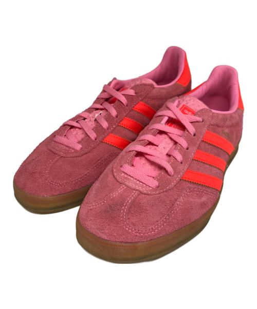 adidas（アディダス）adidas (アディダス) GAZELLE INDOOR/ガゼル インドア ビームピンク ピンク サイズ:JP24の古着・服飾アイテム