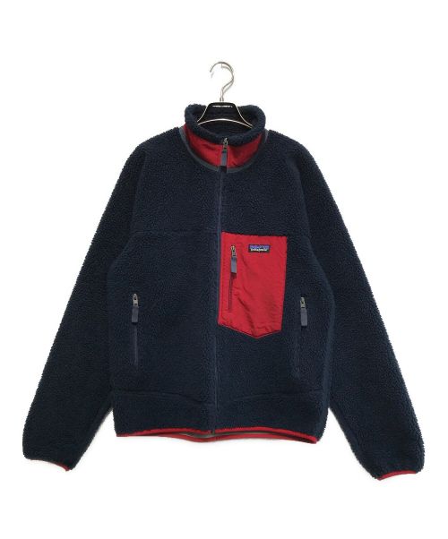 Patagonia（パタゴニア）Patagonia (パタゴニア) Classic Retro-X Jacket ネイビー×レッド サイズ:Mの古着・服飾アイテム