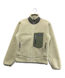 Patagonia（パタゴニア）の古着「CLASSIC RETRO-X JACKET」｜ベージュ