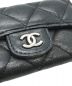 中古・古着 CHANEL (シャネル) マトラッセ6連キーケース ブラック：12000円