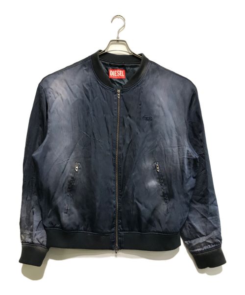 DIESEL（ディーゼル）DIESEL (ディーゼル) 24SS S-UMBE-TREATロゴフェード加工サテンボンバージャケット ネイビー サイズ:54の古着・服飾アイテム