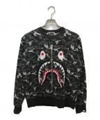 A BATHING APEアベイシングエイプ）の古着「Digital Camo Shark Crewneck」｜グレー