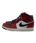 NIKE (ナイキ) AIR JORDAN 1 MID CHICAGO BLACK TOE レッド×ブラック サイズ:US9：19800円