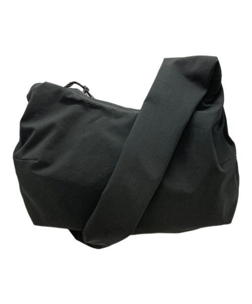 CLESSTE（クレスト）CLESSTE (クレスト) SOFT SHELL SYSTEM BAG ブラックの古着・服飾アイテム