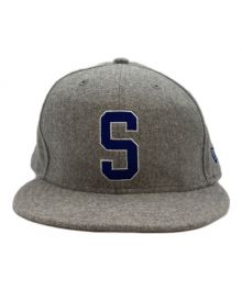 stussy×New Era（ステューシー×ニューエラ）の古着「Sロゴキャップ」｜グレー×ブルー