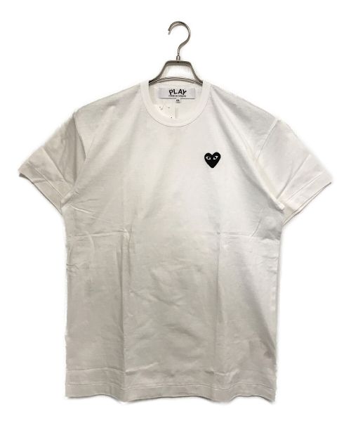 PLAY COMME des GARCONS（プレイ コムデギャルソン）PLAY COMME des GARCONS (プレイ コムデギャルソン) S/S TEE BLACK HEART ホワイト サイズ:XXL 未使用品の古着・服飾アイテム