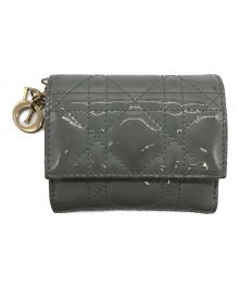 Christian Dior（クリスチャン ディオール）の古着「Lady Dior ロータスウォレット」｜グレー