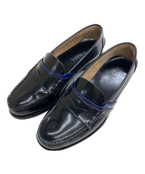 PRADA（プラダ）PRADA (プラダ) BLUE POLISHED LEATHER LOGO PENNY MOCCASIN LOAFERS ブラック サイズ:8 1/2の古着・服飾アイテム