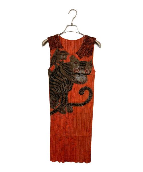 PLEATS PLEASE（プリーツプリーズ）PLEATS PLEASE (プリーツプリーズ) Tiger Cat Korean Folk Art Minwa Dress オレンジ サイズ:4の古着・服飾アイテム