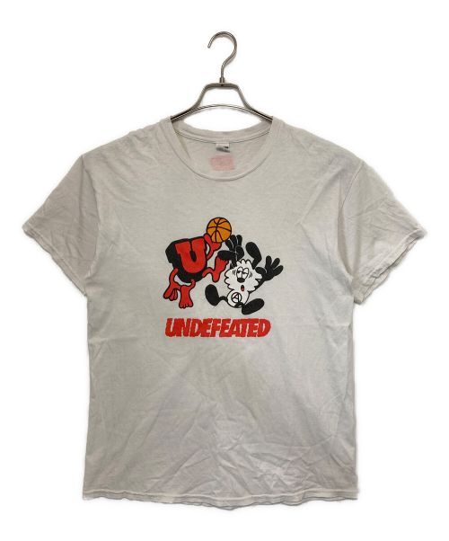 UNDEFEATED（アンディフィーテッド）UNDEFEATED (アンディフィーテッド) VERDY (ヴェルディ) プリントカットソー ホワイト サイズ:Ⅼの古着・服飾アイテム