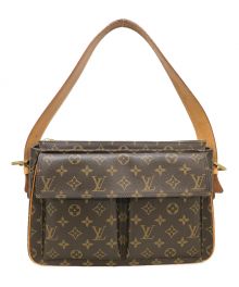 LOUIS VUITTON（ルイ ヴィトン）の古着「ヴィヴァシテGMモノグラムショルダーバッグ」｜ブラウン