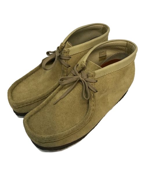 CLARKS（クラークス）CLARKS (クラークス) ワラビーシューズ ベージュ サイズ:US71/2の古着・服飾アイテム